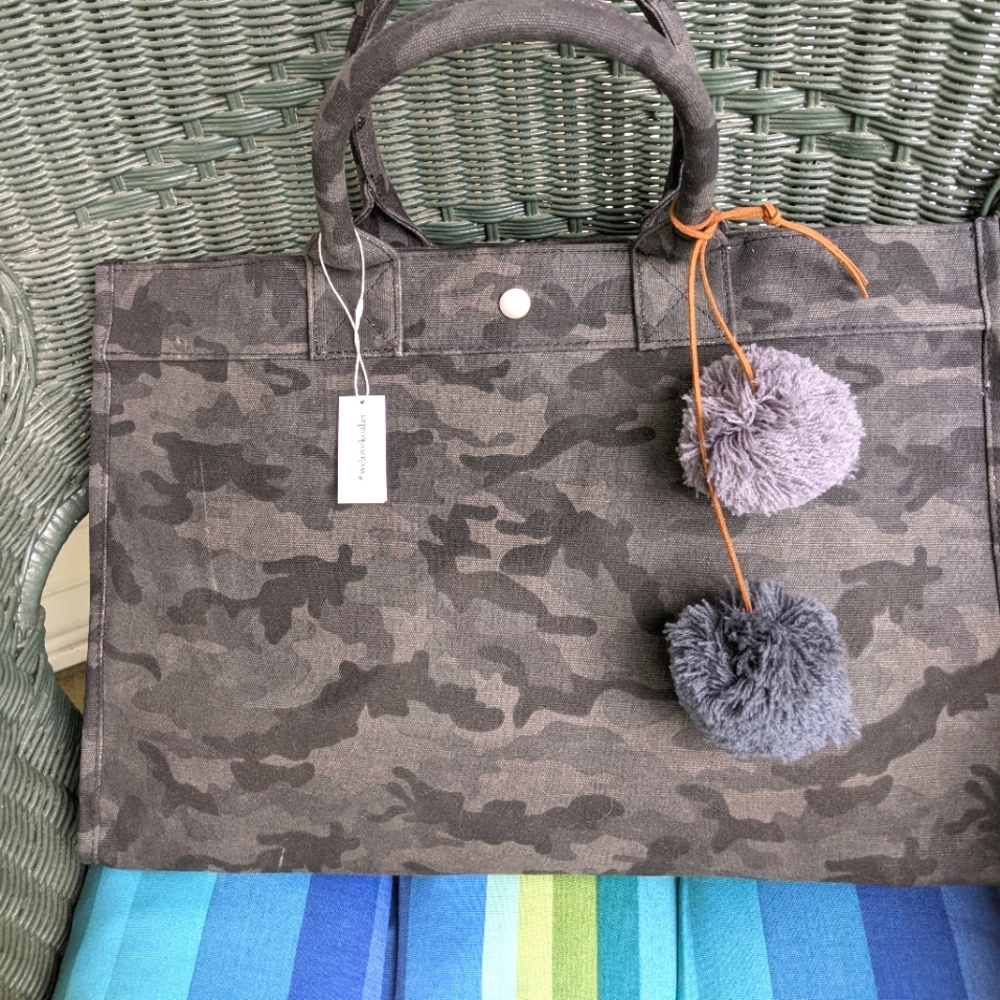 Koala East West Camo Canvas Bag